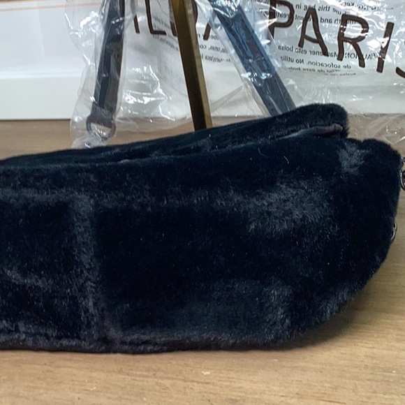 Black Velvet Shoulder Bag with Silver Chain - Picture 9 of 10